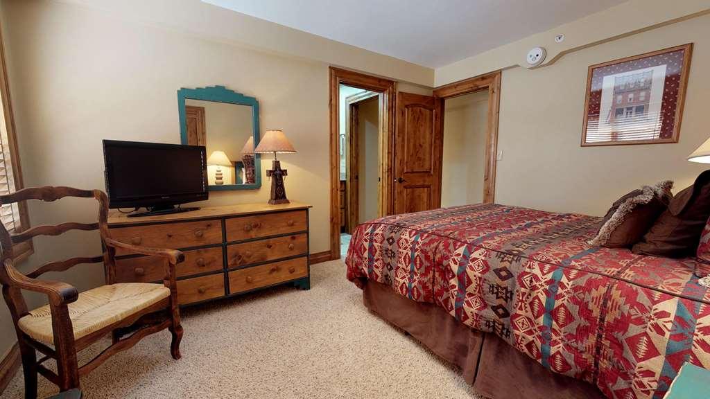 Montaneros In Vail, A Destination By Hyatt Residen Hotel Room photo